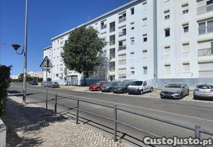 Apartamento T3 - Agualva