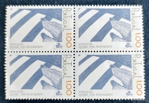 Quadra de selos novos - Segurança Rodoviária -1978