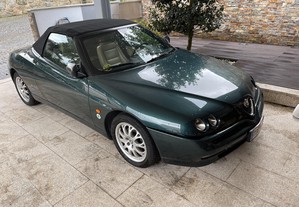 Alfa Romeo Spider 2.0 Twin Spark 155cv - 01