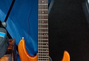 Guitarra Vantage 718 GJT pre amplificador virtual mais amplificador