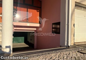 Garagem/box no centro de palmela