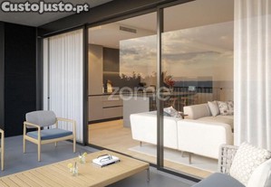 Apartamento T3 Esquerdo No Piso 5J C/ 208M² -...