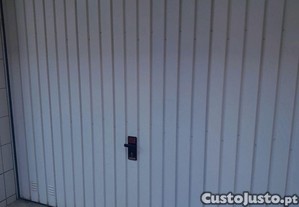 Porto de garagem c/NOVO