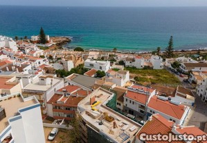 Edifício De 6 T1 Com Piscina Na Praia Da Luz, Faro, Lagos