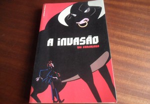 "A Invasão" de Rui Camarinha - 1ª Edição de 2003 - AUTOGRAFADO