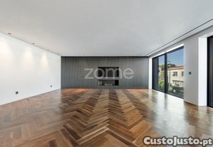 Apartamento T4 Novo No Empreendimento Icon, À...