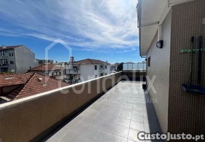 Apartamento T2+1 Recuado  Constituio, Porto