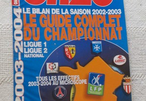 Revista Onze Mondial - Guia completo Campeonato França 2003/2004 - Com posters.