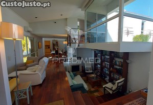 Moradia t4 com garagem,terreno e olival, moçarria, santarém.