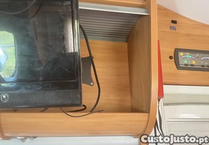 Autocaravana Adria coral 2011comprada nova por  mim legalizada em 2021 um só dono 87.000 kms