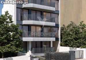 Conforto e estilo em vilar do paraíso   t2 com acabamentos de qualidade