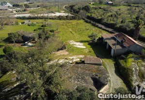 Quinta em Santiago Maior de 80,00 m²