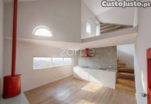 Ruína Em Pedra Para Recuperar Com Projeto Na...