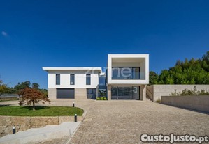 Moradia Individual T4 Nova Em Sequeira, Braga