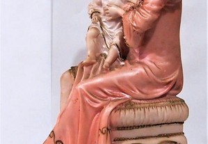 Estatueta em marfinite pintada