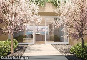 Moradia T4 Com Vistas Rio, Em Condomínio De...