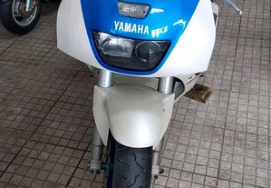 Yamaha fzr exup1993
