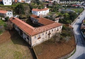 Investimento Imperdível: Prédio Em Romariz,...