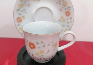 Chávena em porcelana dos cafés Polanca e carimbo JC