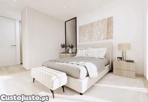 Apartamento T4 No Gondomar Green, A Poucos...