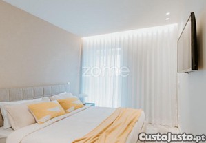 T3 Novo No Empreendimento The Breeze - 1ª Linha...