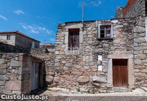 Casa Para Reabilitar - Lousa, Torre De Moncorvo...