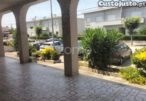 Espaço Comercial - Conversão T3+T1 | 170M² +...