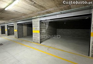 Garagens individuais (boxes) em portimo