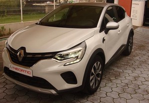 Renault Captur 1.0TCE EXPERIENCE