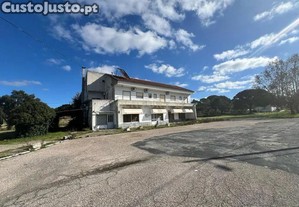 - Encantadora Herdade em Évora, Montemor-o-Novo   Lavre