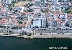 Apartamento T2 C/ Vista Privilegiada Sobre O...