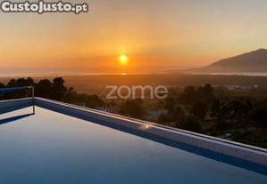 Moradia T4 Com Jardim, Piscina E Vistas Mar Em...