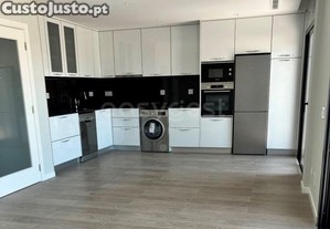Penthouse T3 Novo Em Faro - Gambelas