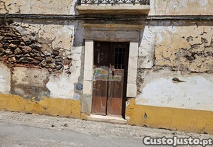 Apartamento t1 no centro de borba