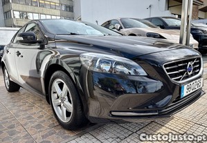 Volvo V40 2.0 D2 MOMENTUM ECO NACIONAL 1 NICO DONO - 16