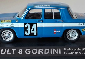 * Miniatura 1:43 Renault 8 Gordini 1300 | J. Albino / S. Pereira Rallye de Portugal (1967)