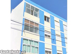 Apartamento T3 Com 91M² Situado Em Setúbal