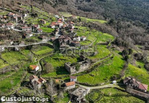 Moradia Para Reconstruir Com Terreno De 3.400...