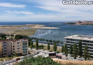 T2 Na Afurada - Canidelo Em V.N.Gaia No Marina...