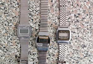 Relógios antigos da marca Pulsar / Eleta e Sanyo - Não sei se funcionam