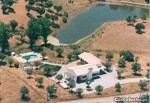 Casa férias (Monte) no Alentejo com piscina