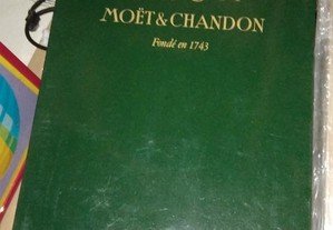 Caixa Moet e Chandon (vazia, original)