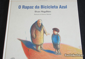 Livro O Rapaz da Bicicleta Azul Álvaro Magalhães