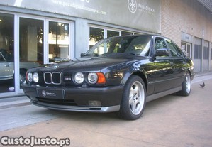 BMW M5 3.8 Nurburgring (E34) - 93