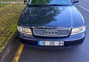 Audi A4 1.9 Tdi carrinha - 97