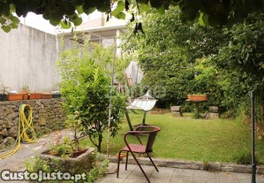 Prédio Na Rua Da Boavista Em Braga