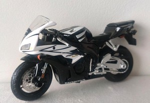 Miniatura Moto Honda CBR 1000 RR