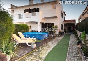 Moradia T2+1 Na Urbanização Bela Praia Altura-...
