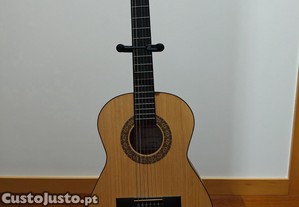 Guitarra Cl�ssica 3/4 (marca Lusitana) NOVA