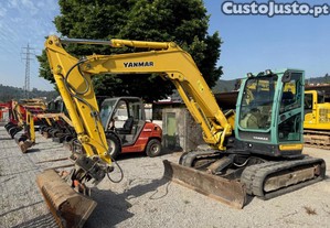 YANMAR VIO80 U Mini escavadora giratória 8ton Ano 2013 / 3950 horas